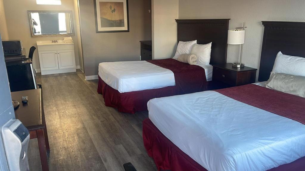 La Casa Inn New Port Richey Gulf Beach Us-19 Екстериор снимка