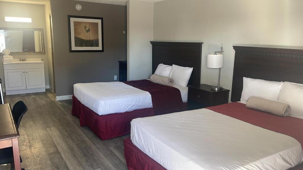 La Casa Inn New Port Richey Gulf Beach Us-19 Екстериор снимка